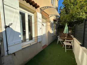Studio avec terrasse-Orange Vélodrome